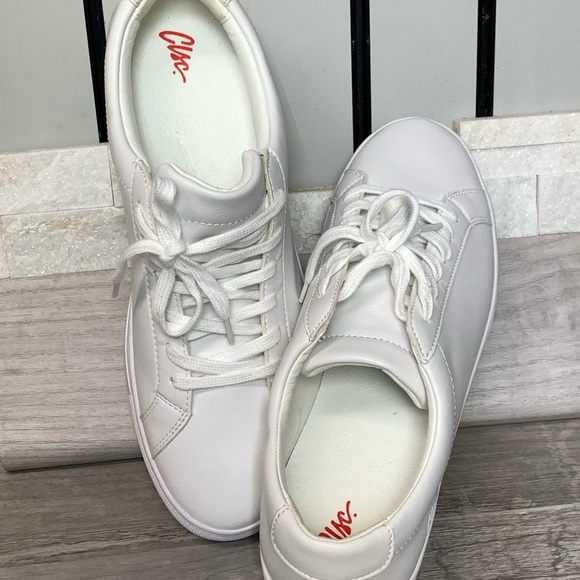 New Clsc. Athletic Skater shoes out of the Box never worn. Comfy cool light fit - Picture 4 of 11